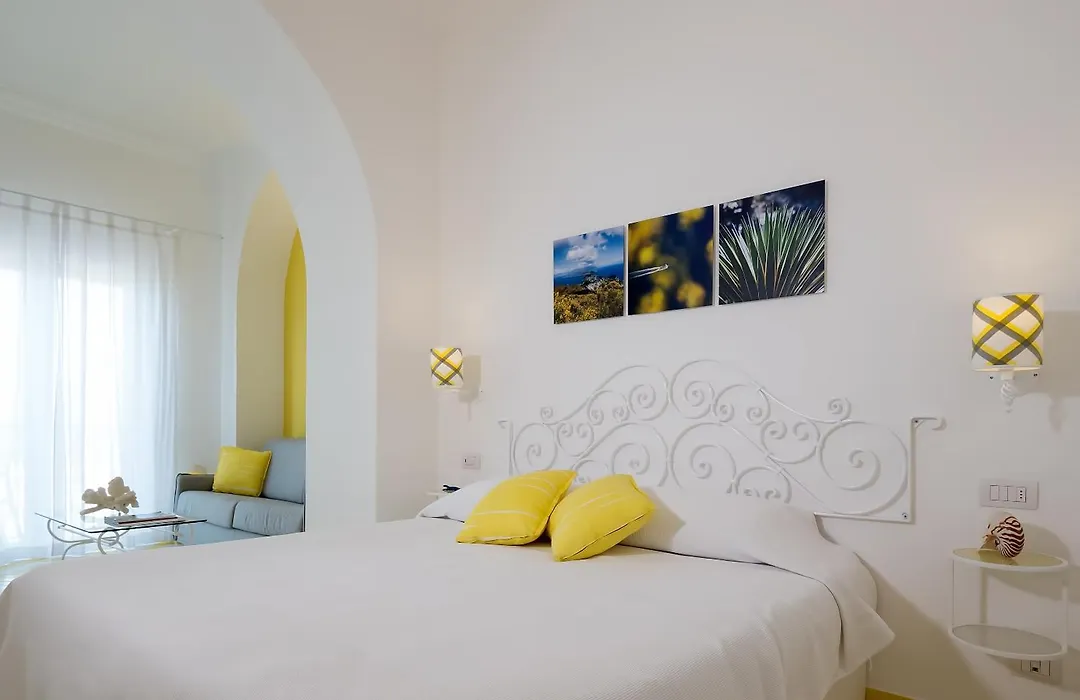Relais Maresca Luxury Small Hotel & Terrace Restaurant-1