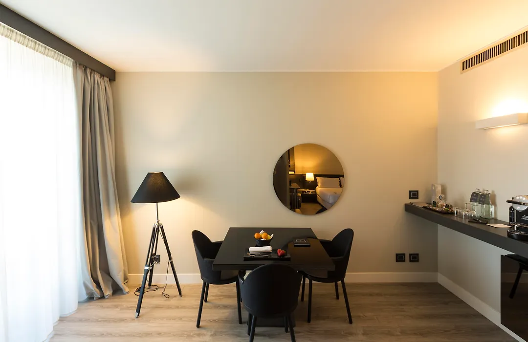 The Nicolaus Hotel-1