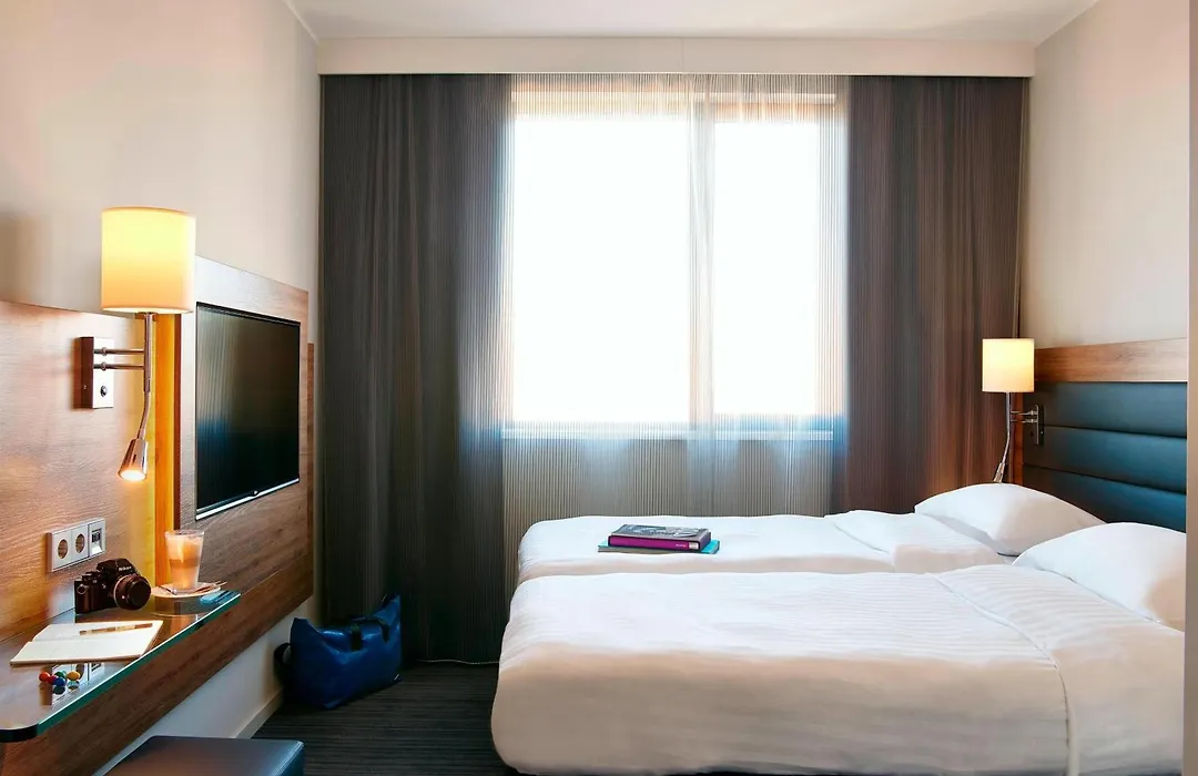 Moxy London Stratford-1