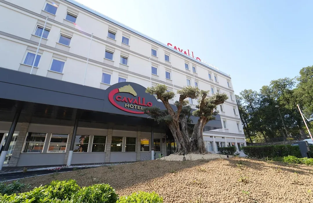 Cavallo Hotel Verona Est-1