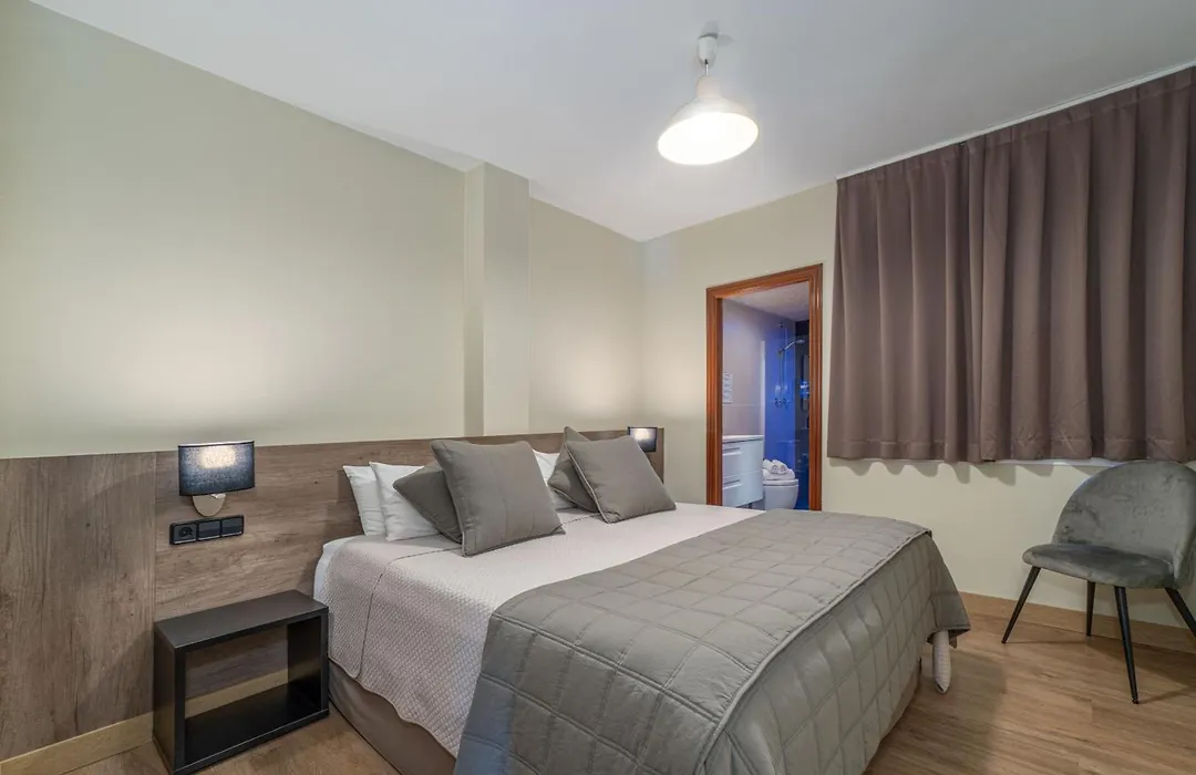 Hotel Montmar-1