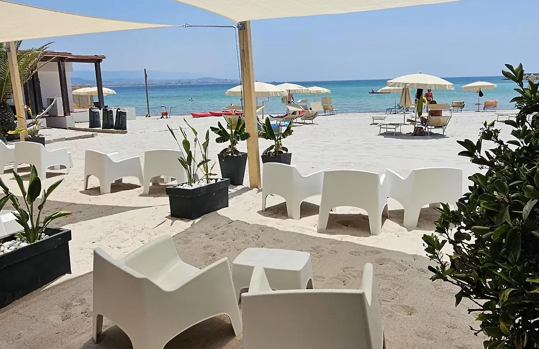 Vel Marì - Rooms on the Beach-1