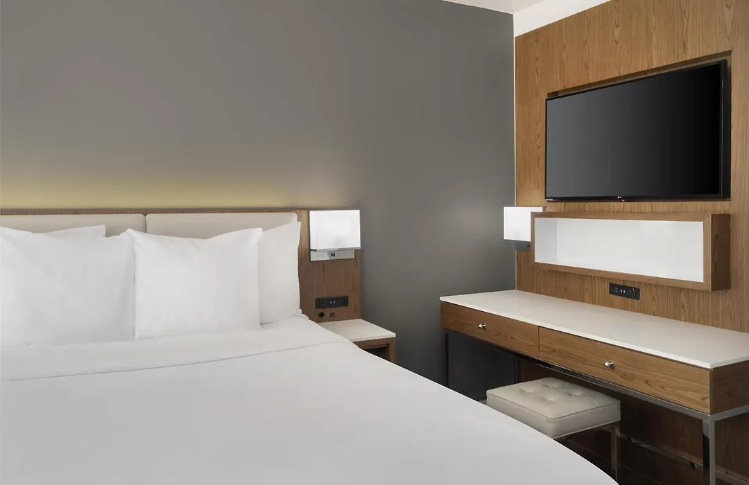 Best Western Premier Empire State Hotel-1