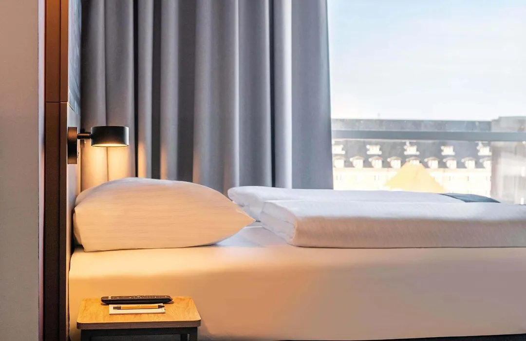 B&B Hotel Stuttgart-City-1