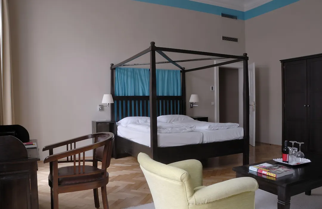 Small Luxury Hotel Altstadt Vienna-1