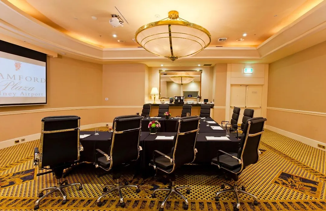 Stamford Plaza Sydney Airport Hotel & Conference Centre-1