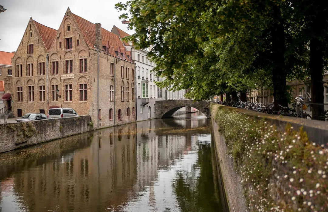 Canal View Hotel Ter Brughe By Cw Hotel Collection-1