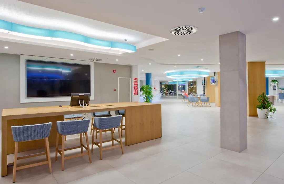 Marvell Club Hotel & Apartments-1