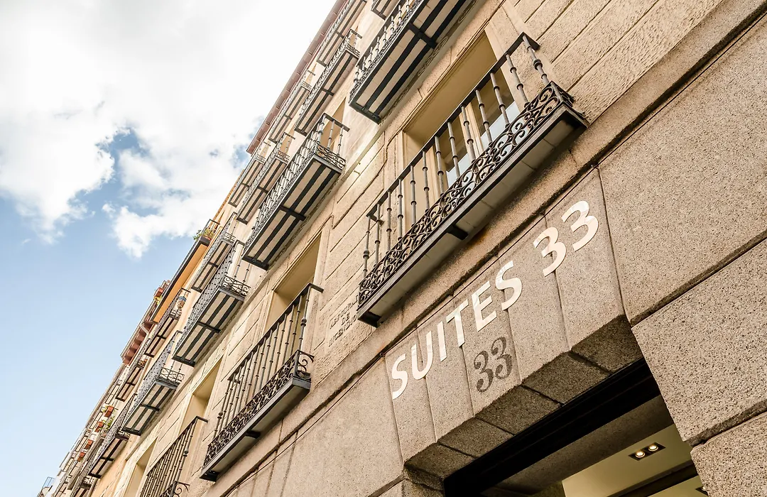 Exe Suites 33-1