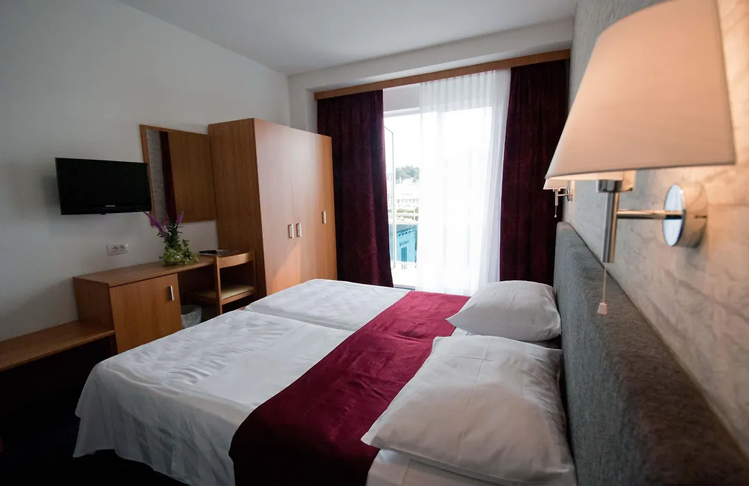 Hotel Petka-1