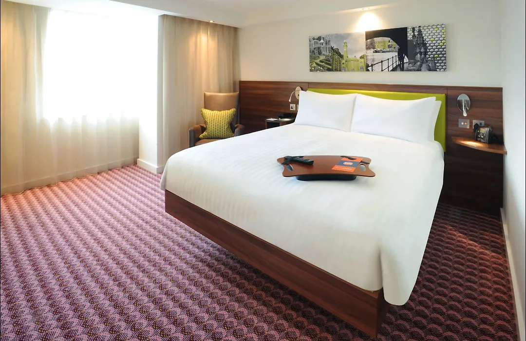 Hampton By Hilton Birmingham Broad Street-1