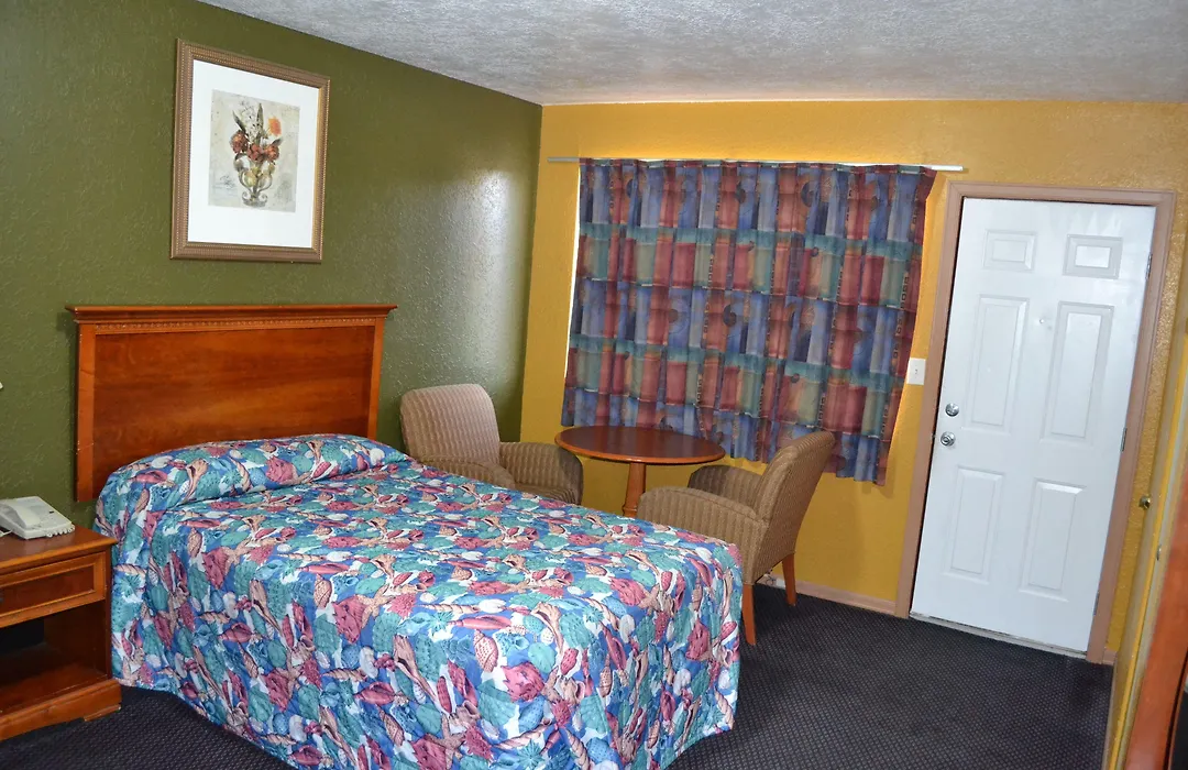 Atlantic Economy Inn-1