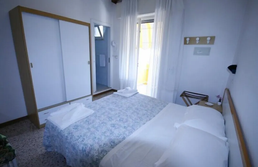 Hotel Massimo-1