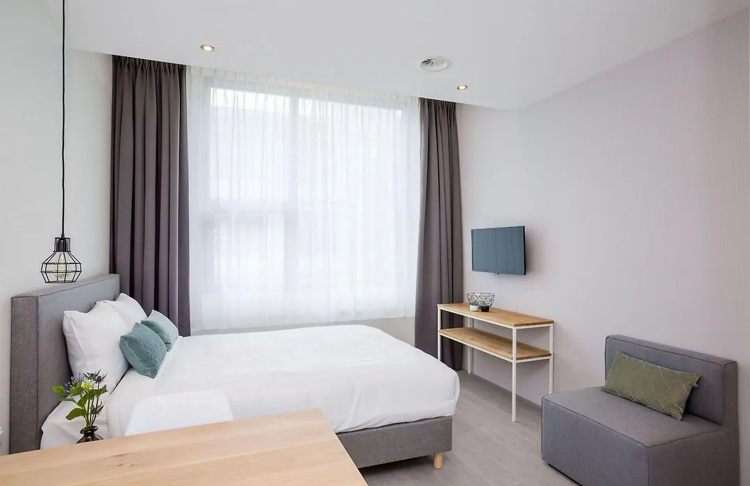 Hotel2Stay-1