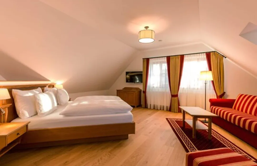 Hotel&Gaststätte zum Erdinger Weißbräu-1