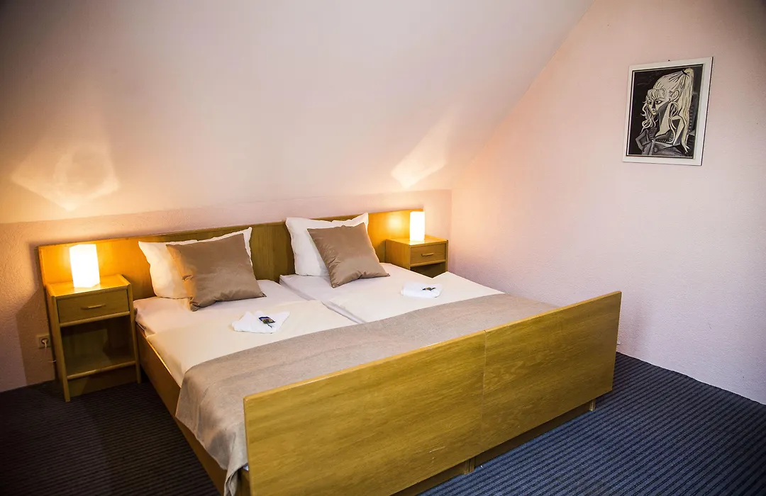 Hotel Stadt Peine-1