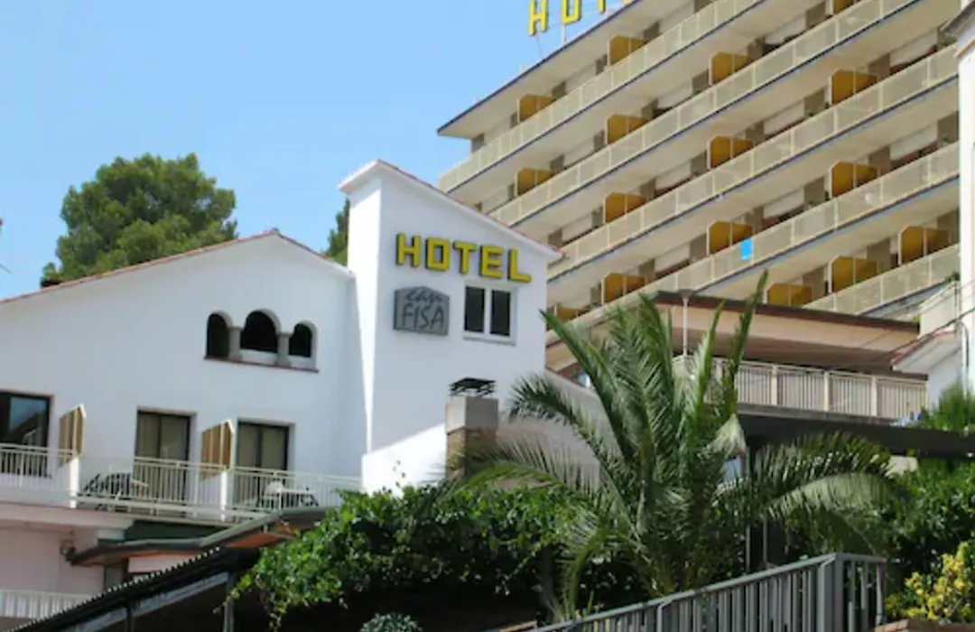 Can Fisa Hotel & Apartments-1