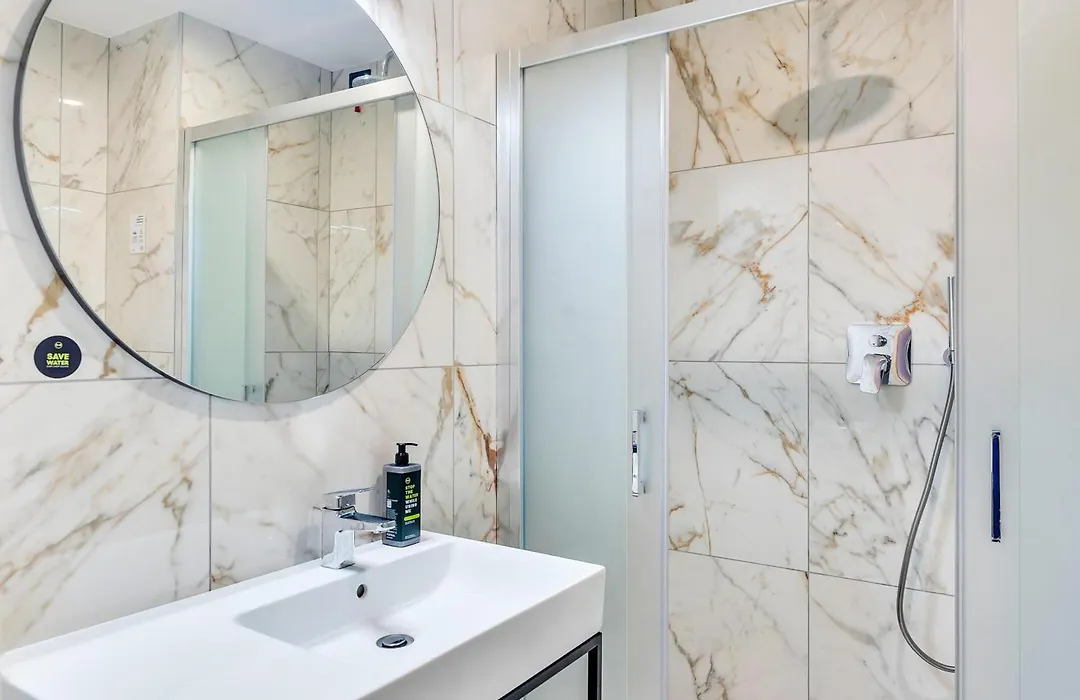 B&B Hotel Milano Aosta-1