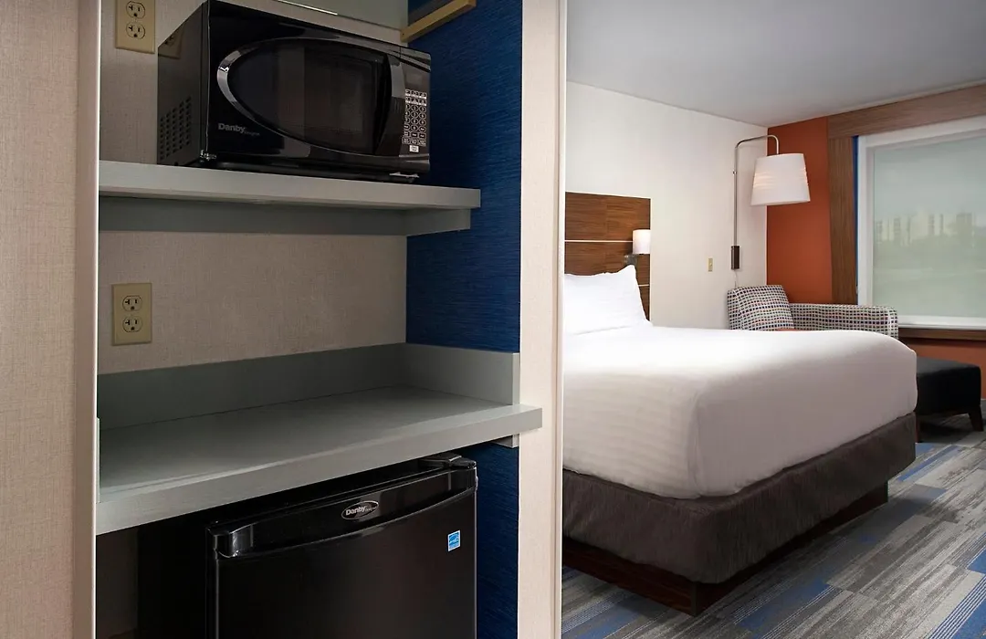 Holiday Inn Express & Suites By Ihg Chambersburg By Ihg-1