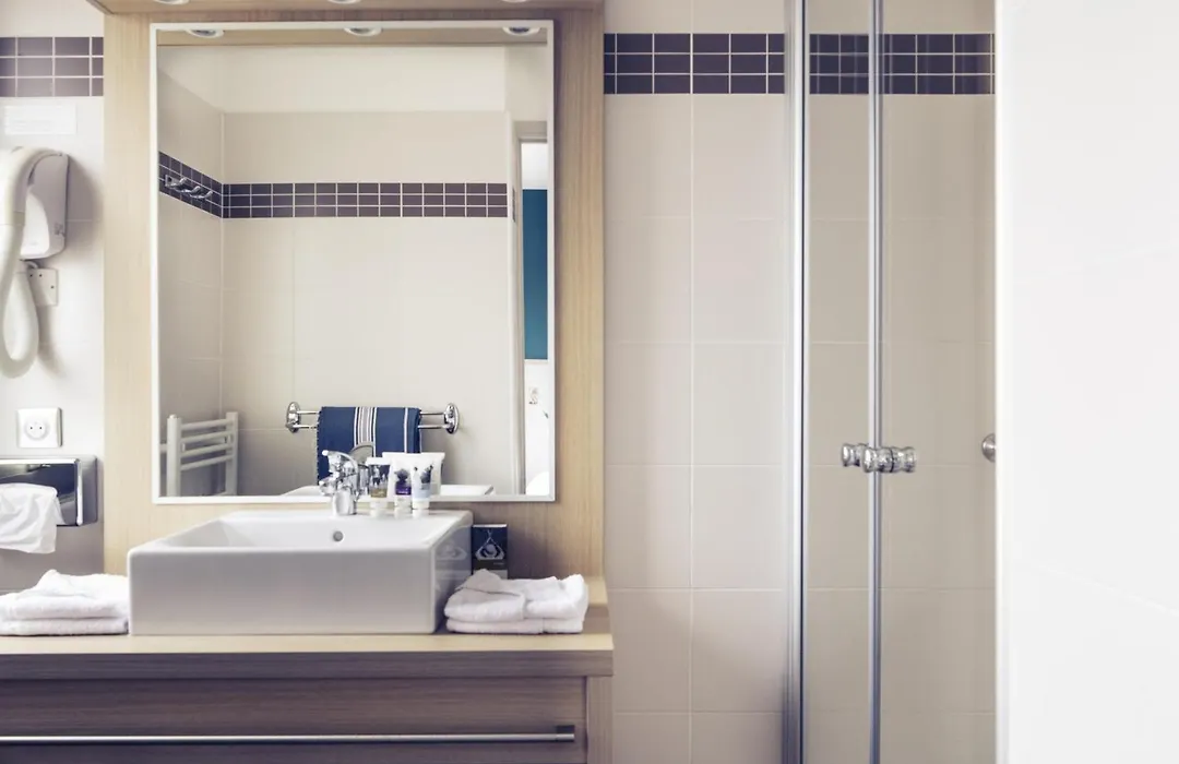 Mercure Villeneuve Loubet Plage-1