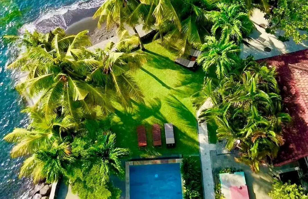 1000 Dream Bungalow-1