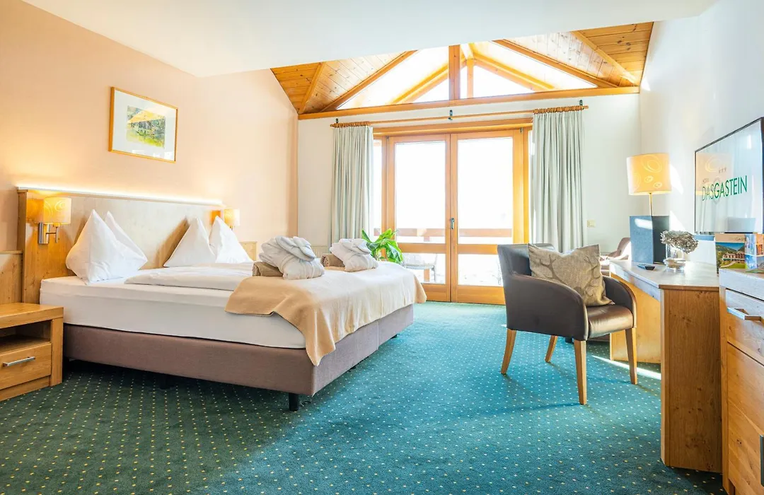 Hotel Das Gastein - ganzjährig inklusive Alpentherme - Sommersaison 2022 zusätzlich inklusive Gasteiner Bergbahnen-1