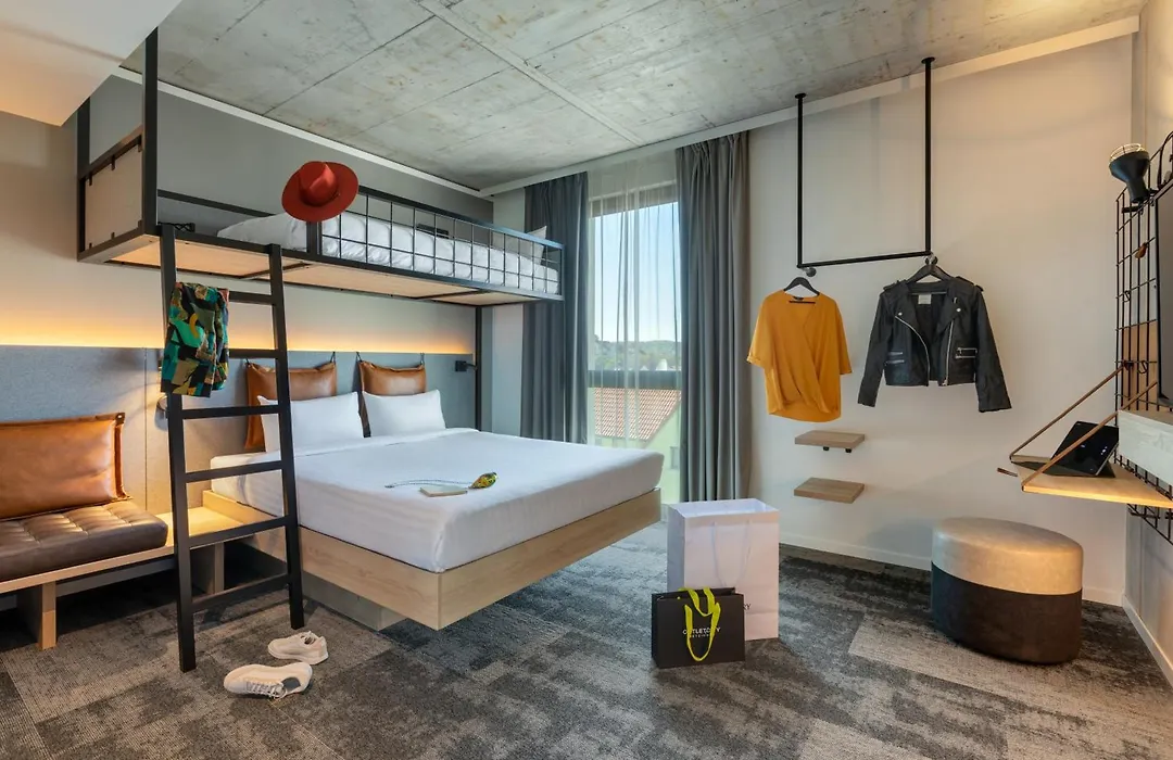 Moxy Outletcity Metzingen-1
