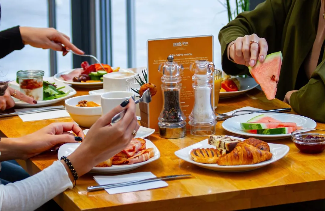 Park Inn By Radisson Bucharest Hotel & Residence-1