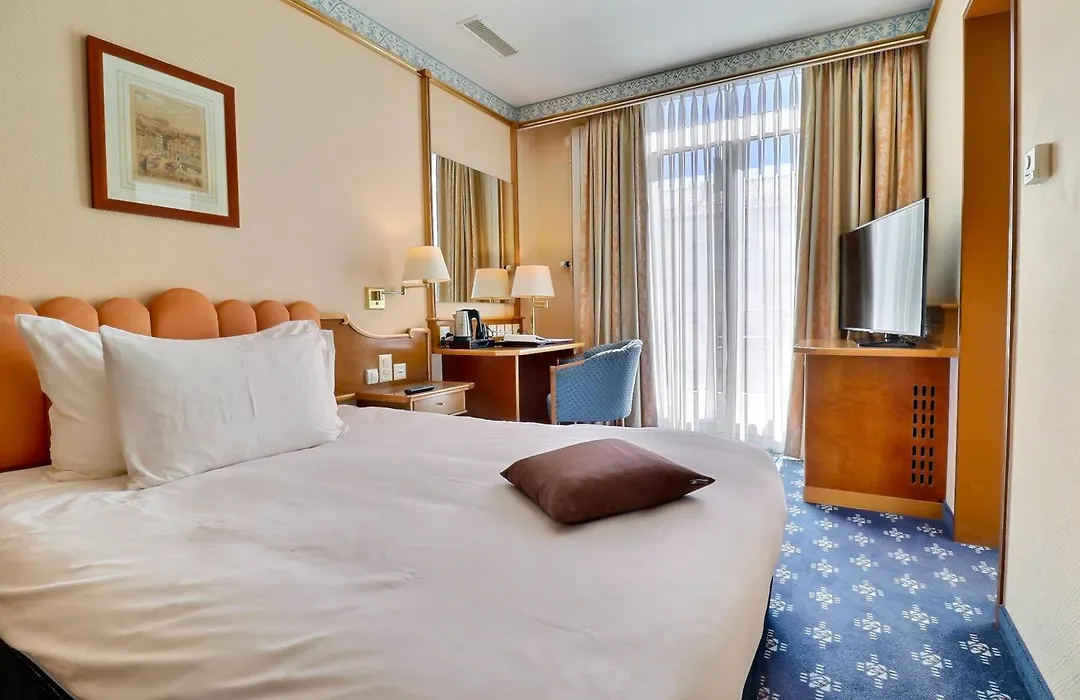 Best Western Plus Hotel Mirabeau-1