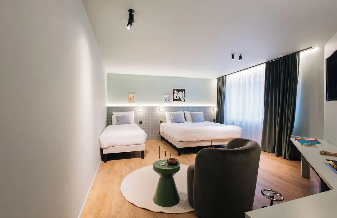 Maison Arya-1