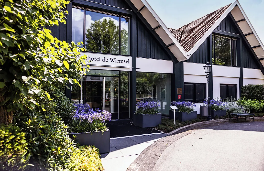 Parkhotel De Wiemsel-1