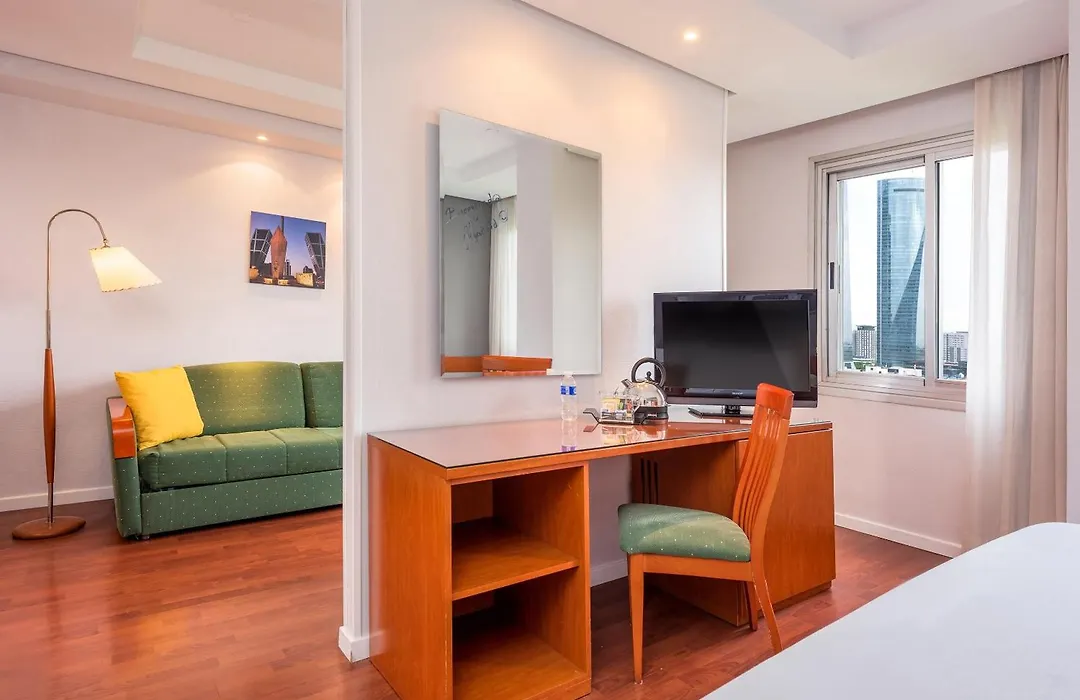 Madrid Chamartin, Affiliated By Melia-1