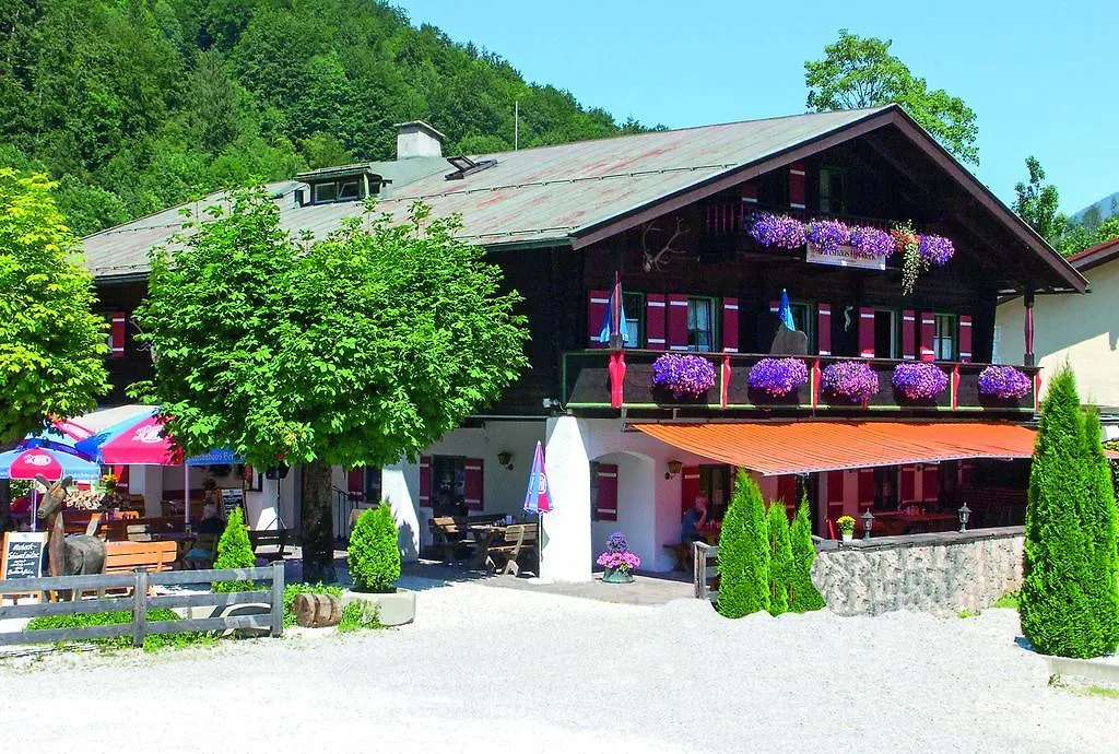 Wirtshaus und Pension Hocheck-1