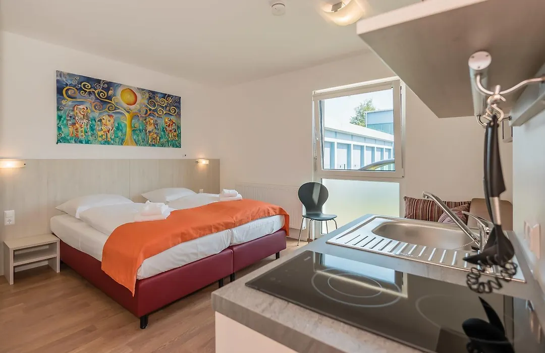 FairSleep Motel Einstein Erding-1