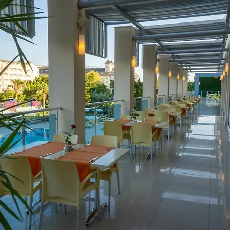 Titan Select Hotel Ultra All Inclusive-3