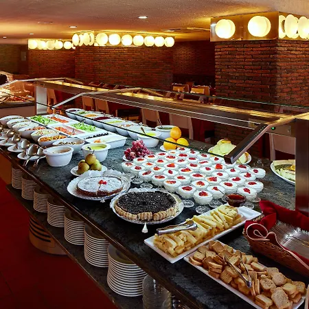 Alcazar Hotel & Spa-3