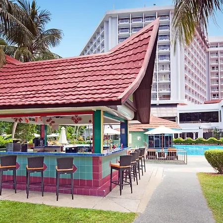 The Bayview Beach Resort-3