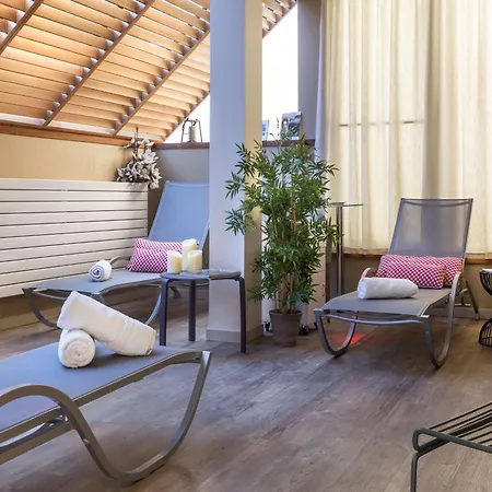 Best Western Les Bains Hotel et SPA-3