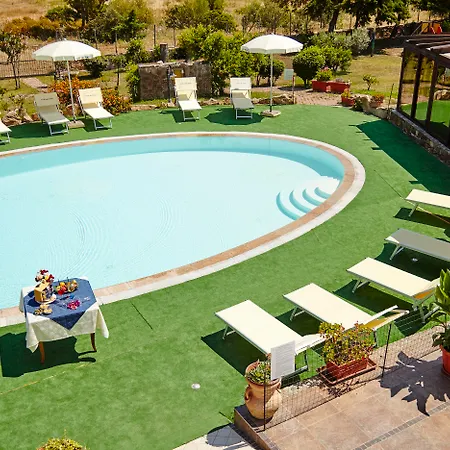 Hotel Cala Mirto-2