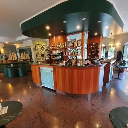 Hotel Azalea-2