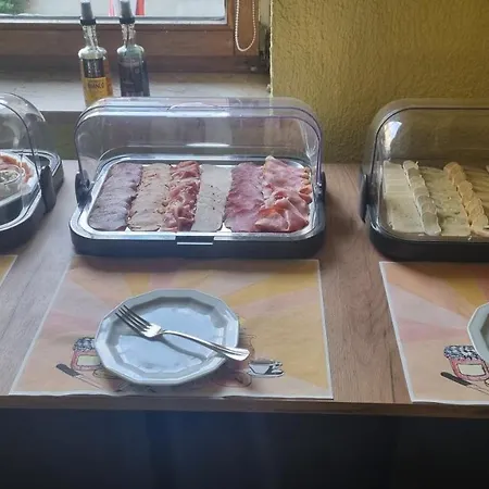 Hotel Schweizer Hof-3