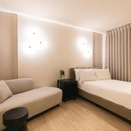 The 3Sis Hotel-2