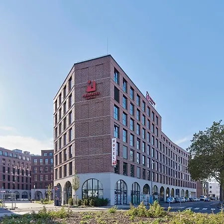 Meininger Hotel Koeln West-3