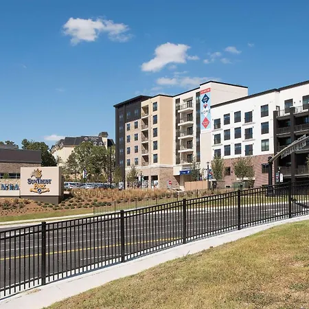 Hampton Inn & Suites Atlanta-Galleria-2
