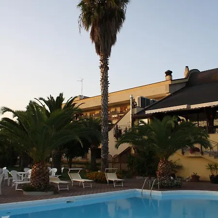 Hotel Marinella-3