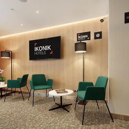 Ikonik Miraflores-3