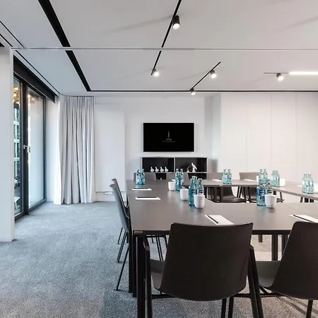 Kpm Hotel & Residences Berlin, A Member Of Design Hotels-3