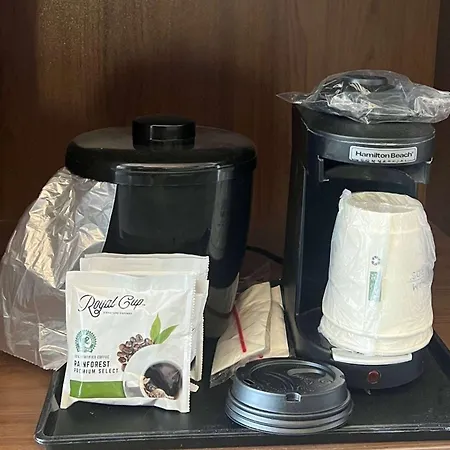 La Quinta Inn By Wyndham Amarillo Mid-City-3