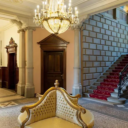 Schloss Lieser, Autograph Collection-2