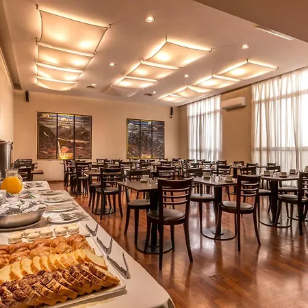 Gran Hotel Argentino-3